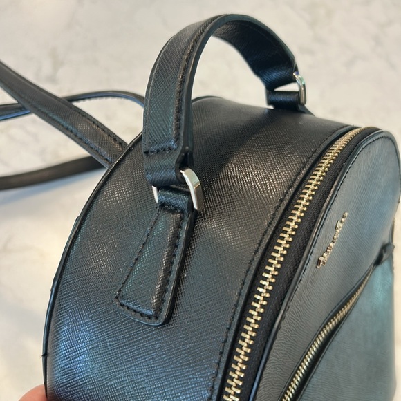 Kate Spade Black Perry Leather Backpack Gold Hardware Pockets - Picture 8 of 15